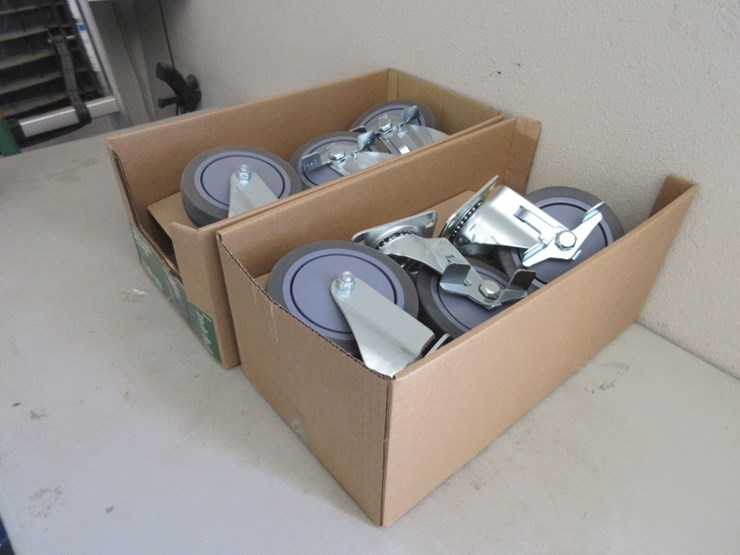 lot-of-new-unused-everbilt-swivel-casters-w/brake,-image-2