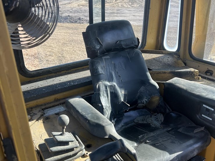 caterpillar-d6m-image-80