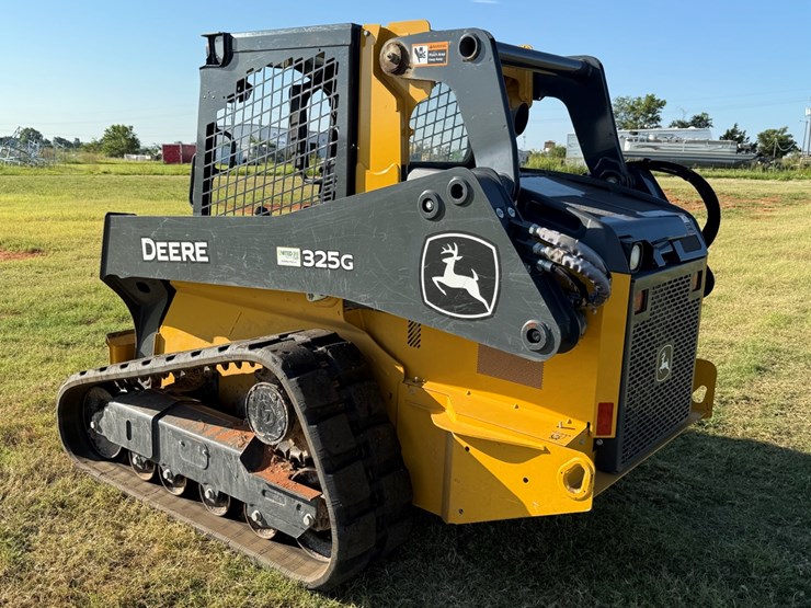 2021-deere-325g-image-6