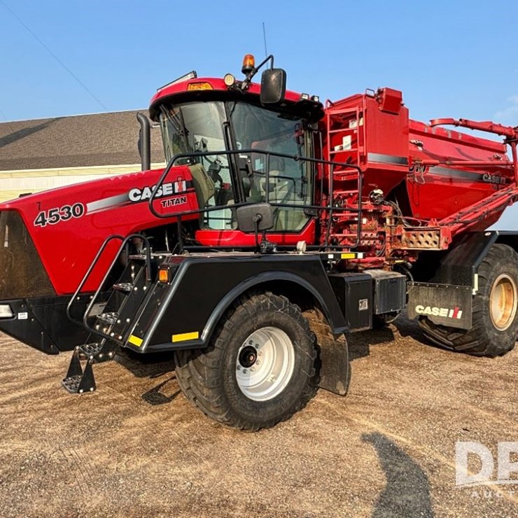 CASE IH TITAN 4530