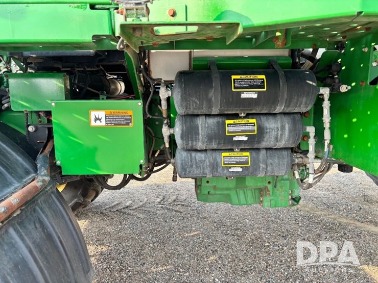 2019-john-deere-f4365-image-37