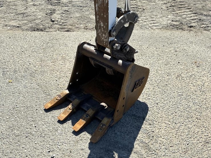 2020-bobcat-e20-image-8
