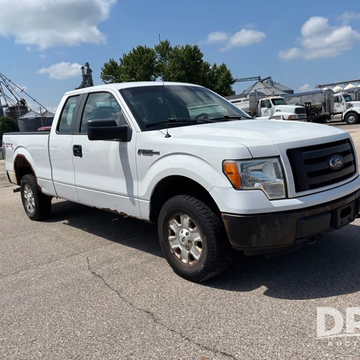2011 FORD F150