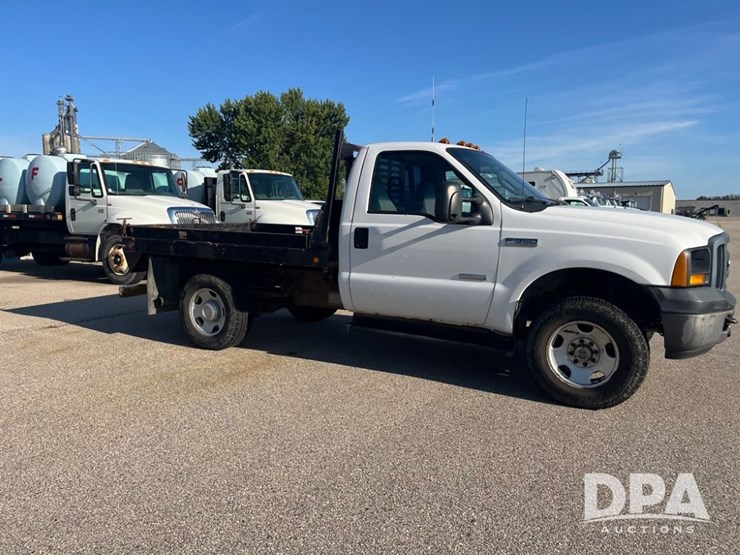 2006-ford-f350-image-8