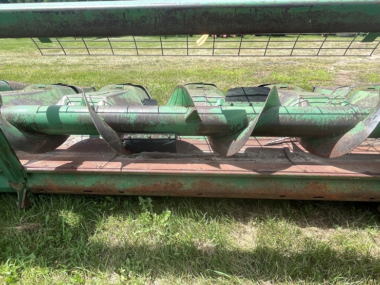 john-deere-643-image-11