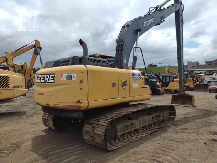 deere-210g-lc-image-53