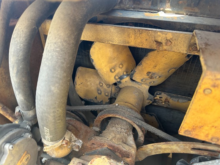 caterpillar-t50c-image-44