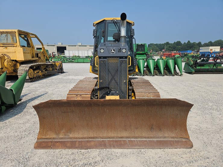 2018-deere-550k-image-2