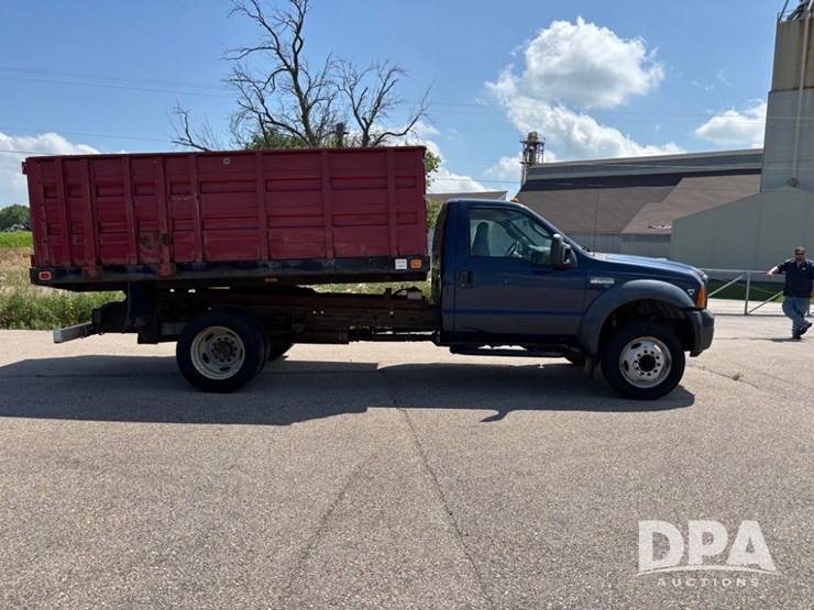 2006-ford-f450-image-10