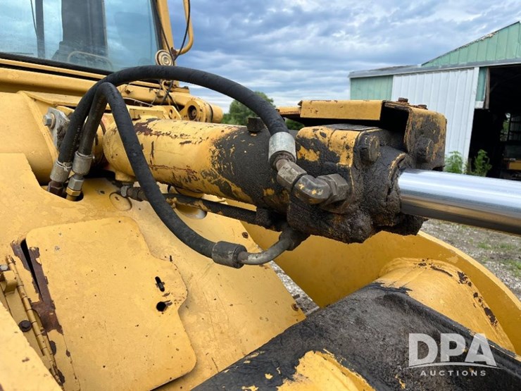 1995-caterpillar-953-image-25