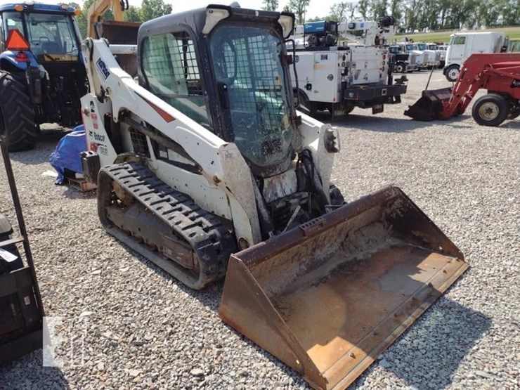 2019-bobcat-t595-image-41