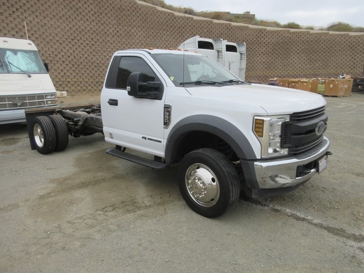 2019-ford-f550-sd-image-4