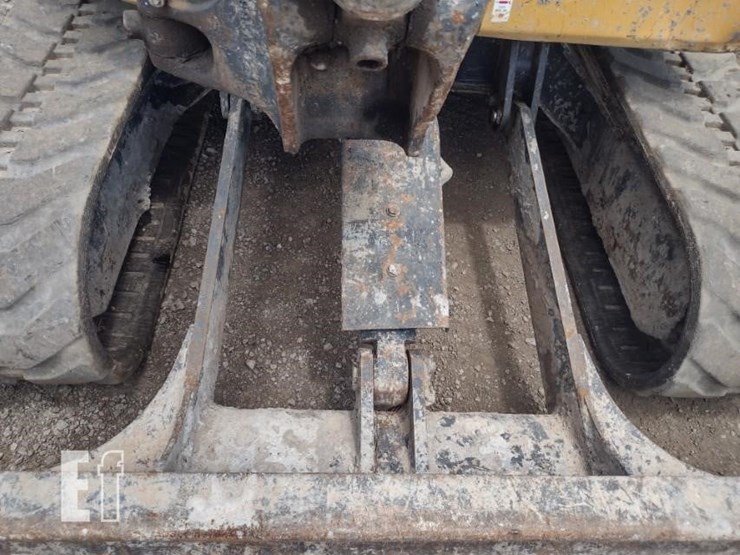 2022-deere-26g-image-20