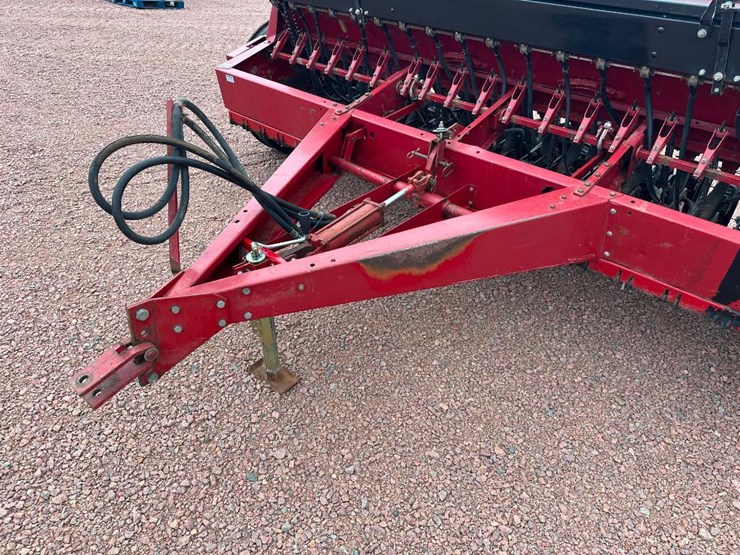 case-ih-5100-image-11