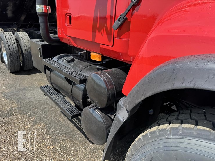 2004-mack-granite-cv713-image-21