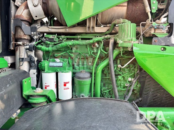 2019-john-deere-f4365-image-30