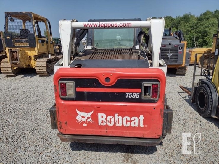 2019-bobcat-t595-image-4
