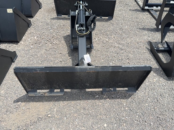 #2049-•-trubilt-skid-steer-stationary-backhoe-image-3