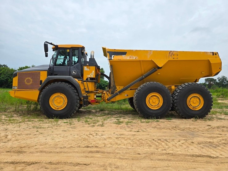 2018-deere-460e-image-19