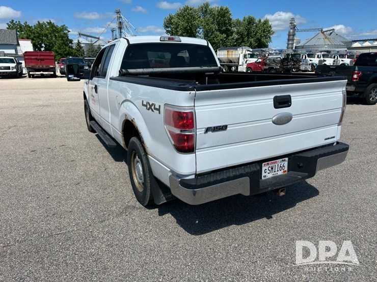 2011-ford-f150-xl-image-12