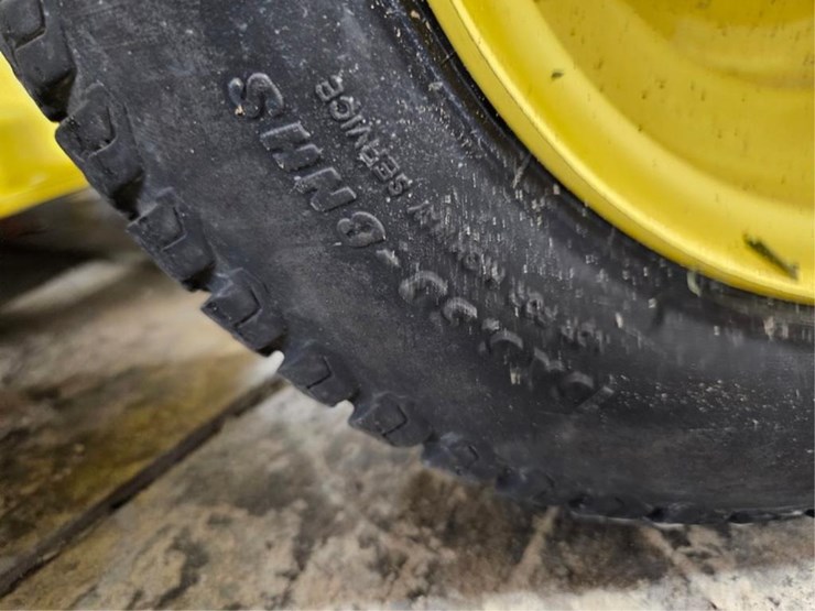 2013-john-deere-x530-image-32