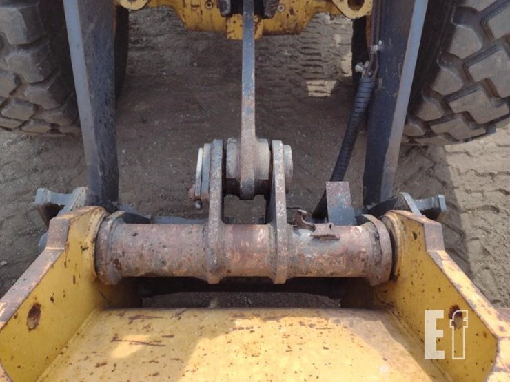 2025-deere-544kii-image-17