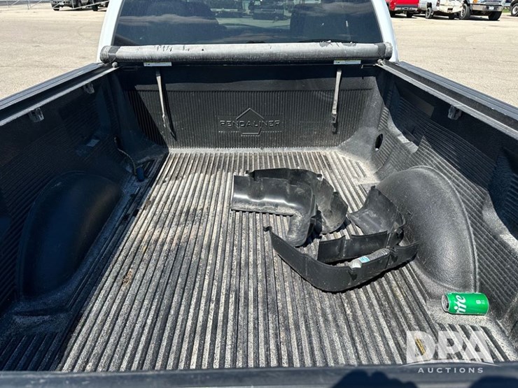 2011-ford-f150-xl-image-17