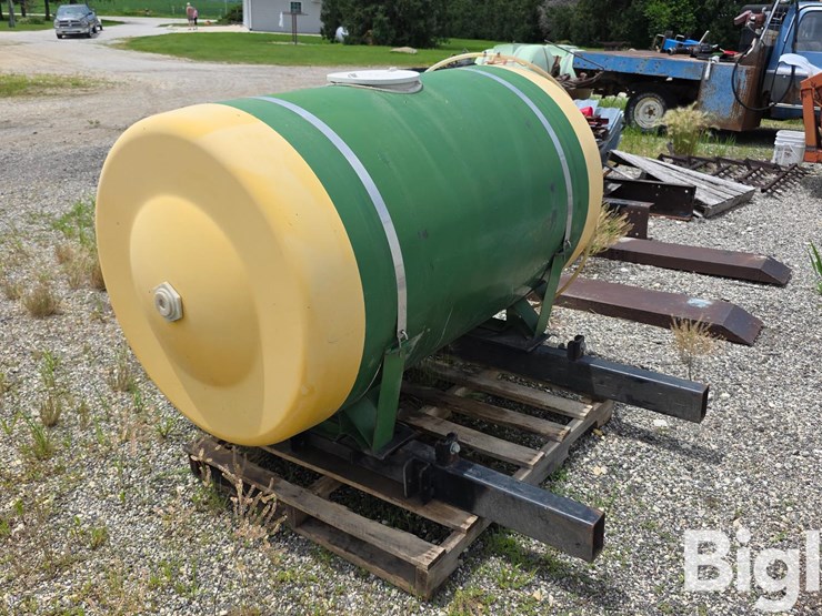 300-gallon-front-mount-tank-image-7