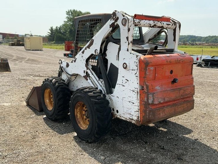 2001-bobcat-873-image-3