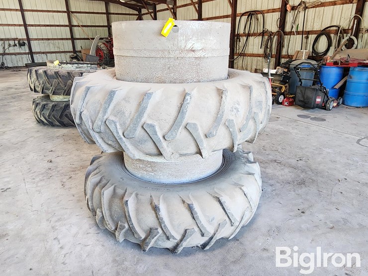 alliance-18.4-38/15-38-tires-&-rims-image-1