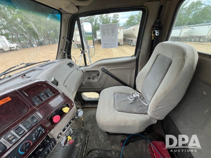 2006-sterling-day-cab-truck-(jn2505)-image-79