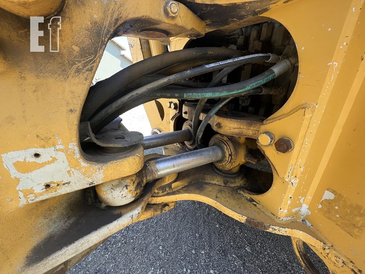 2013-deere-410k-image-11