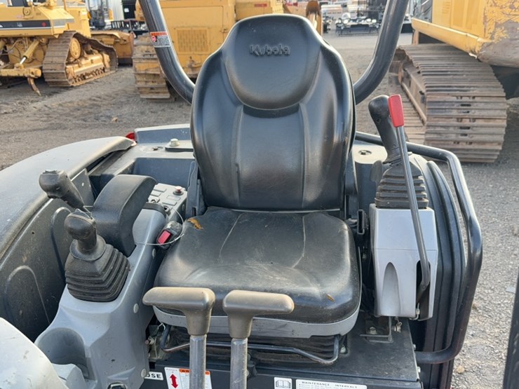 kubota-u35-4-image-17