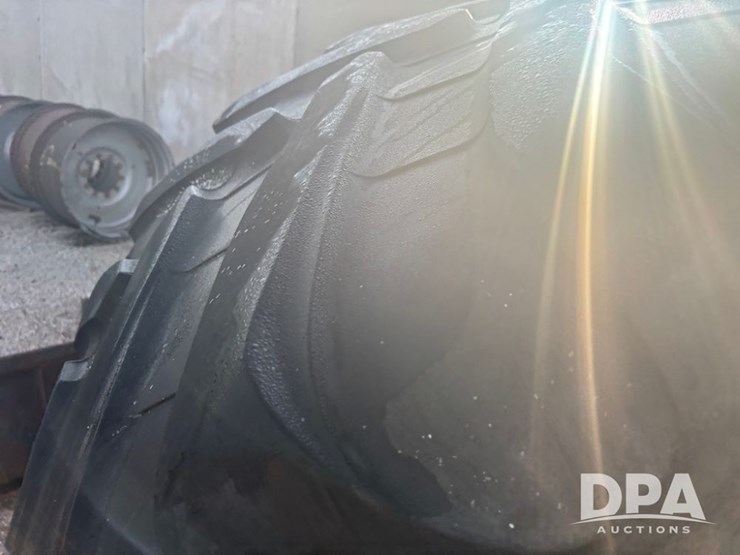 floater-tire-(dr11901)-image-6
