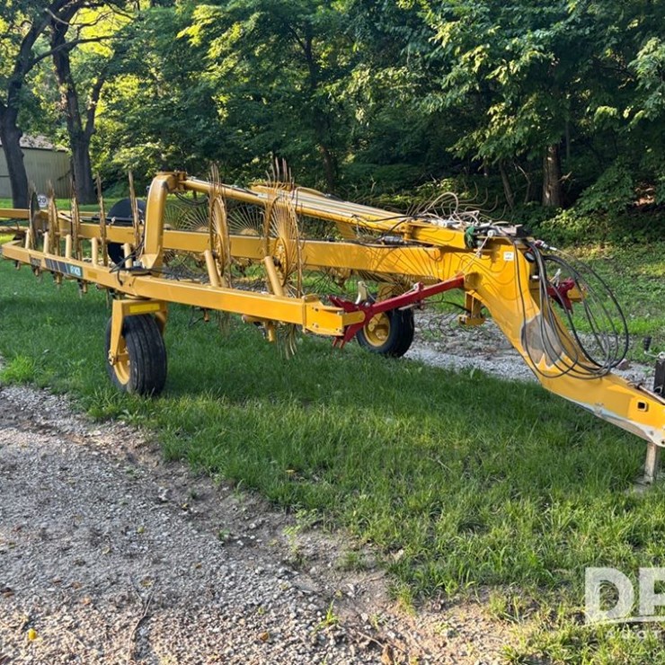 2023 VERMEER VR1428