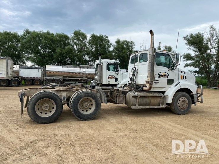 2006-sterling-day-cab-truck-(jn2505)-image-10