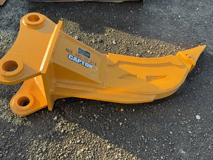 #2024-•-captok-4'-excavator-single-shank-ripper-image-1