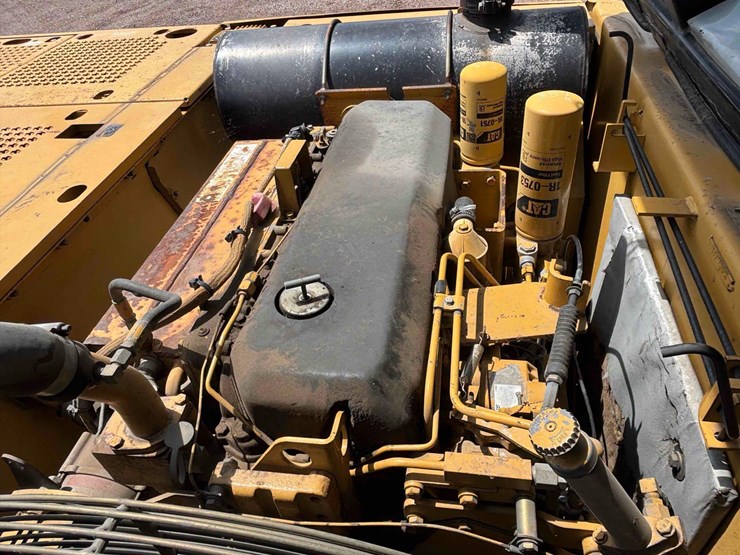 caterpillar-322cl-image-20