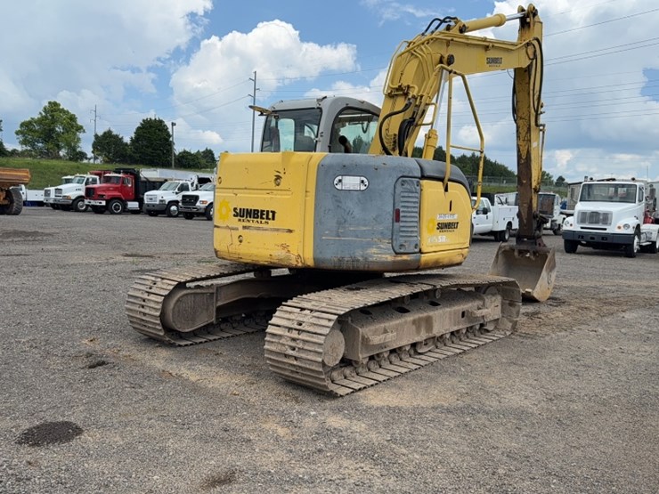 kobelco-sk135sr-lc-image-9