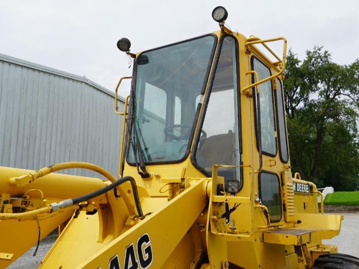 deere-444g-image-39