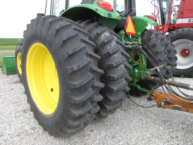 john-deere-7130-image-2