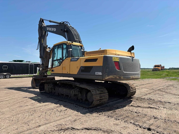 2012-volvo-ec250dl-image-7