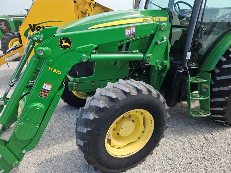2013-john-deere-6115d-image-5
