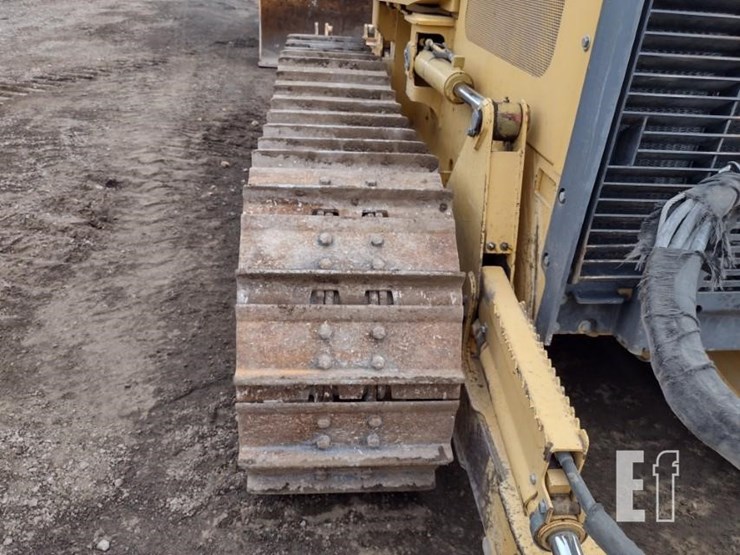 2004-deere-650h-xlt-image-39