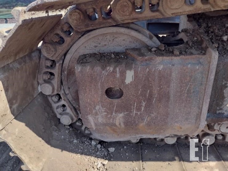 2012-komatsu-pc200-image-38