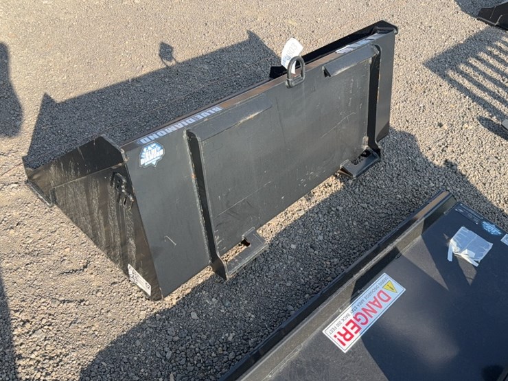 #2063-•-blue-diamond-52"-mini-skid-steer-smooth-bucket-image-3