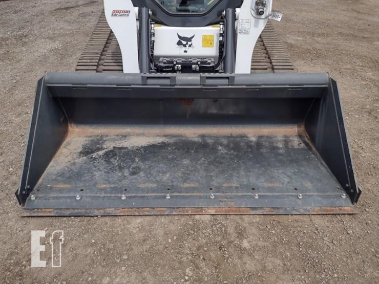 2023-bobcat-t770-image-18