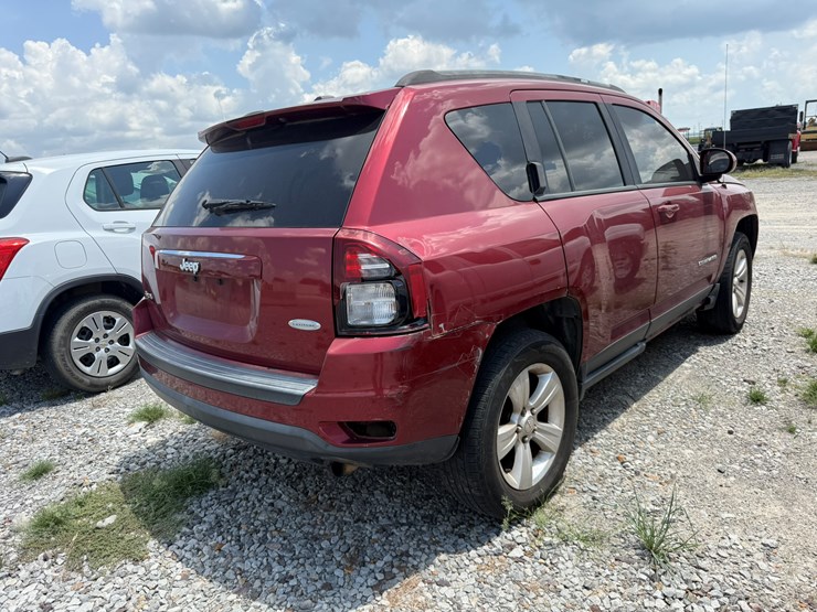 2016-jeep-compass-image-4