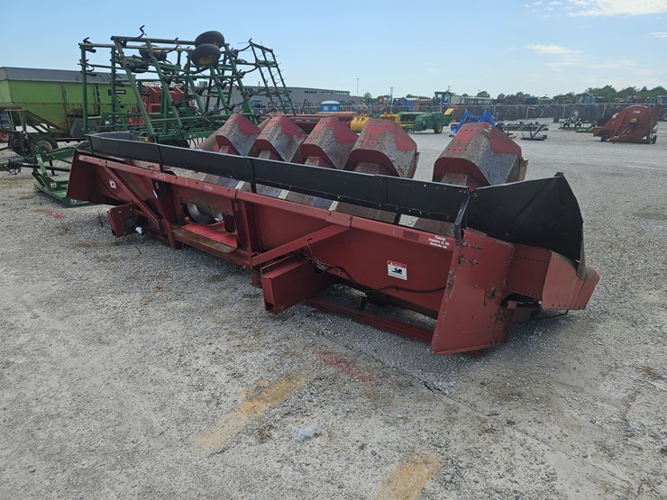 case-ih-1083-image-7