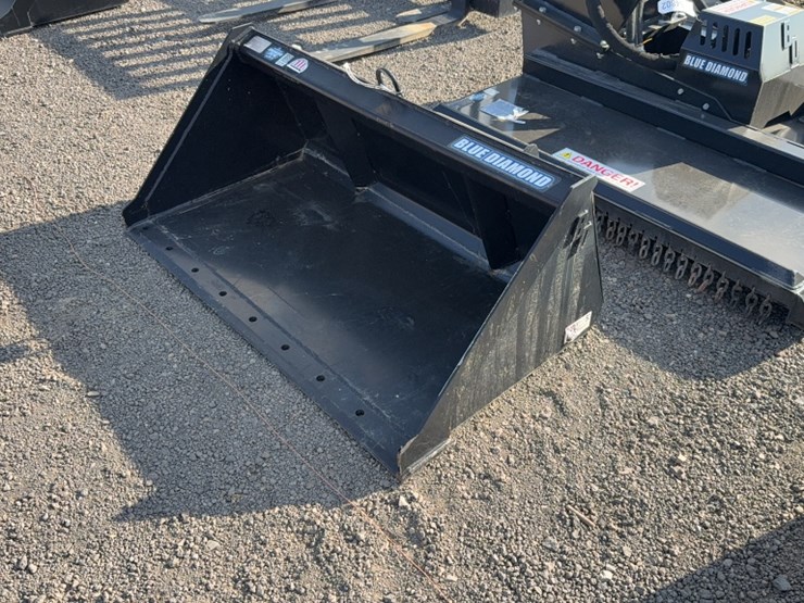 #2063-•-blue-diamond-52"-mini-skid-steer-smooth-bucket-image-2